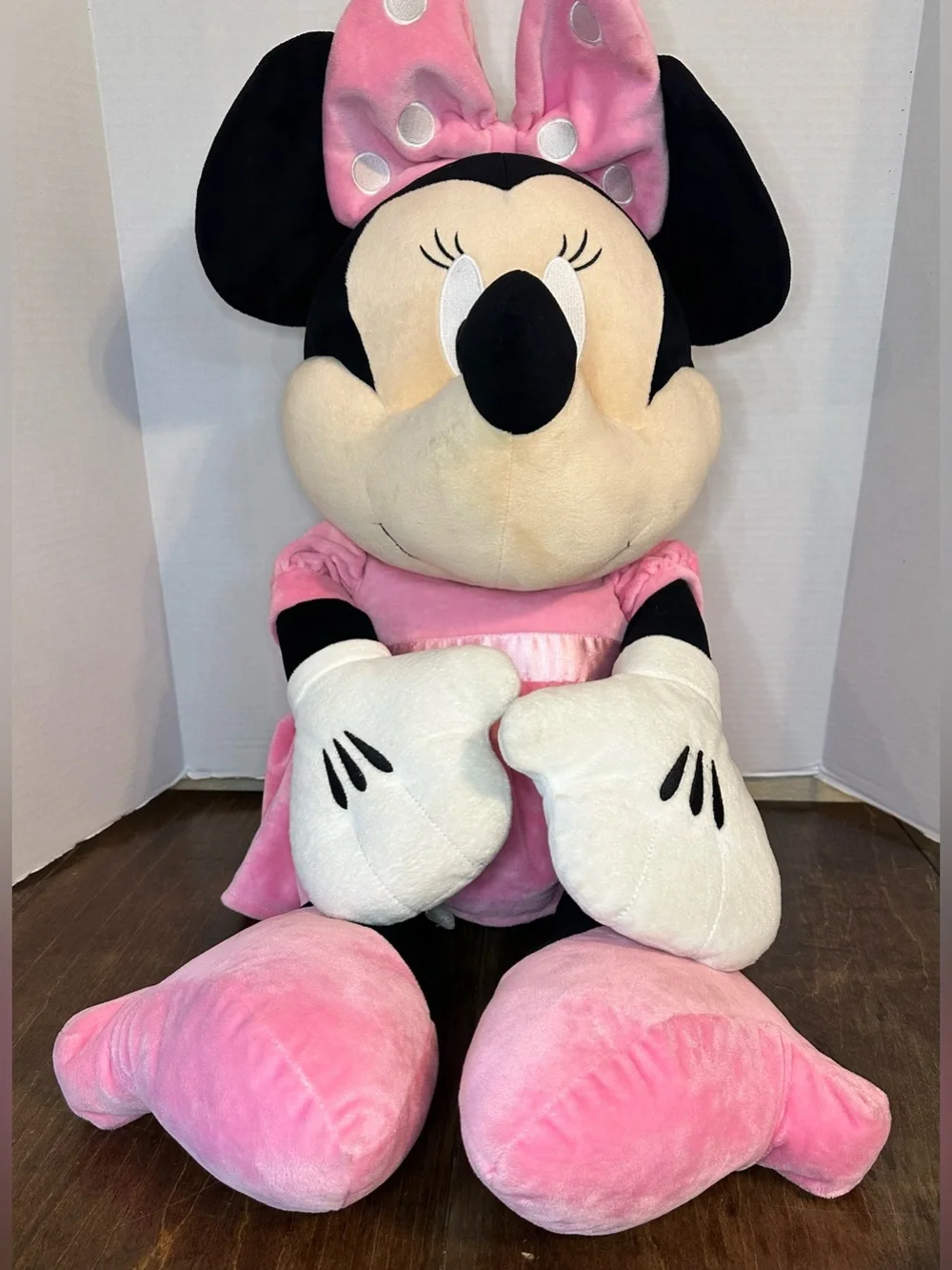 Disney Minnie Mouse Plush Doll 32” Pink Dress Walt Disney World Exclusive